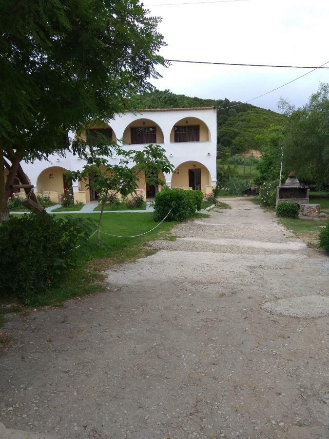 Santa Maria Hotel Vitalades Exterior photo